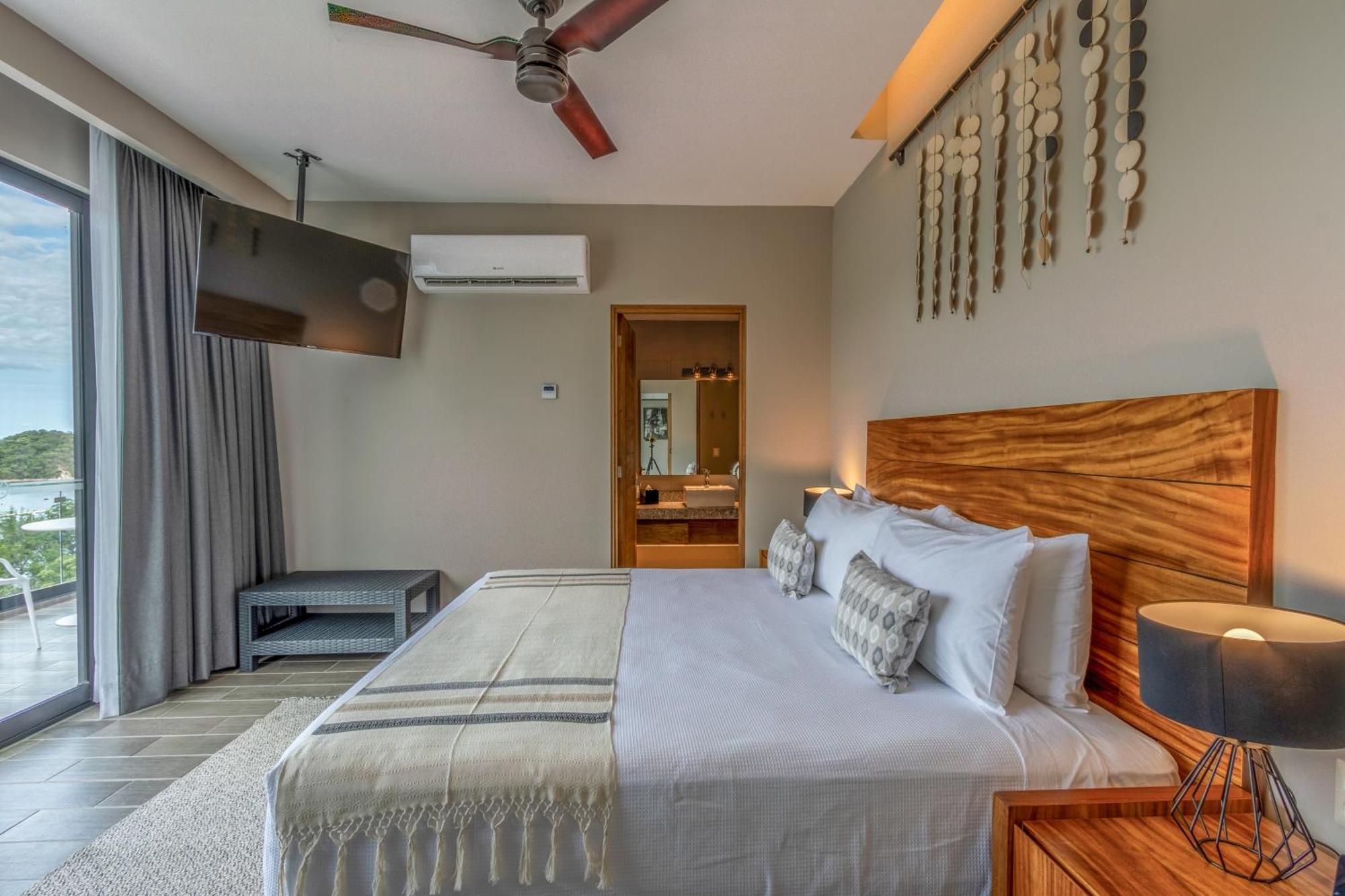 סנטה קרוז הואטולקו Niru Ocean Suites By Binniguenda מראה חיצוני תמונה