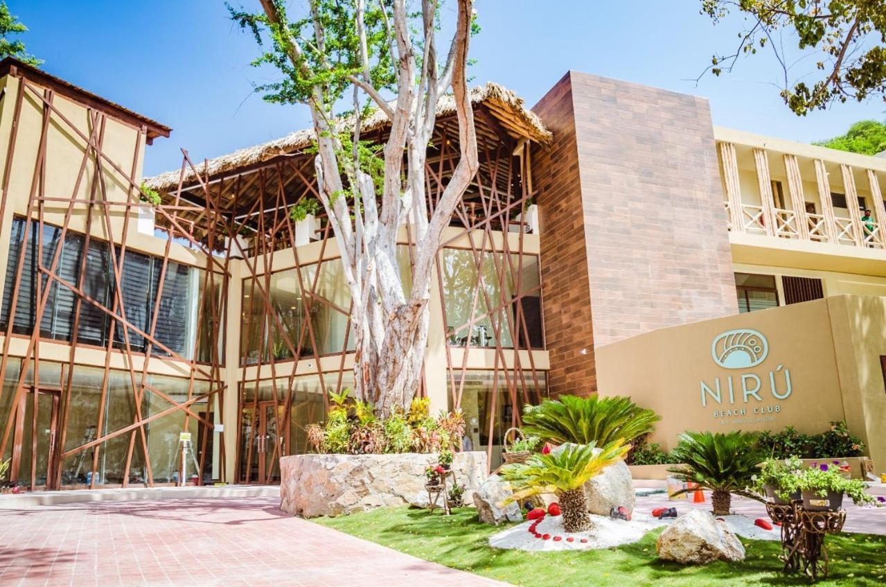 סנטה קרוז הואטולקו Niru Ocean Suites By Binniguenda מראה חיצוני תמונה